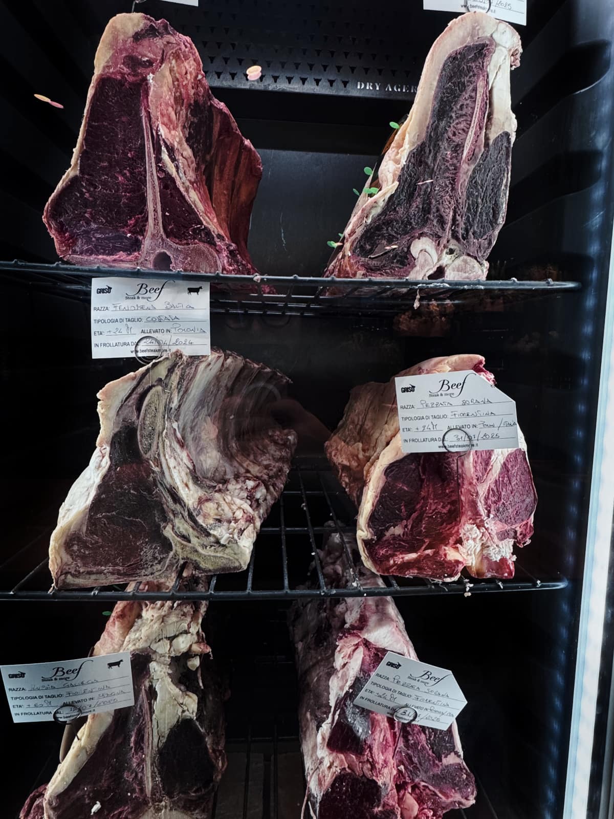 Beef Steak & more: carne alla griglia e atmosfera curata CHIUSO 2 Beef 1 1