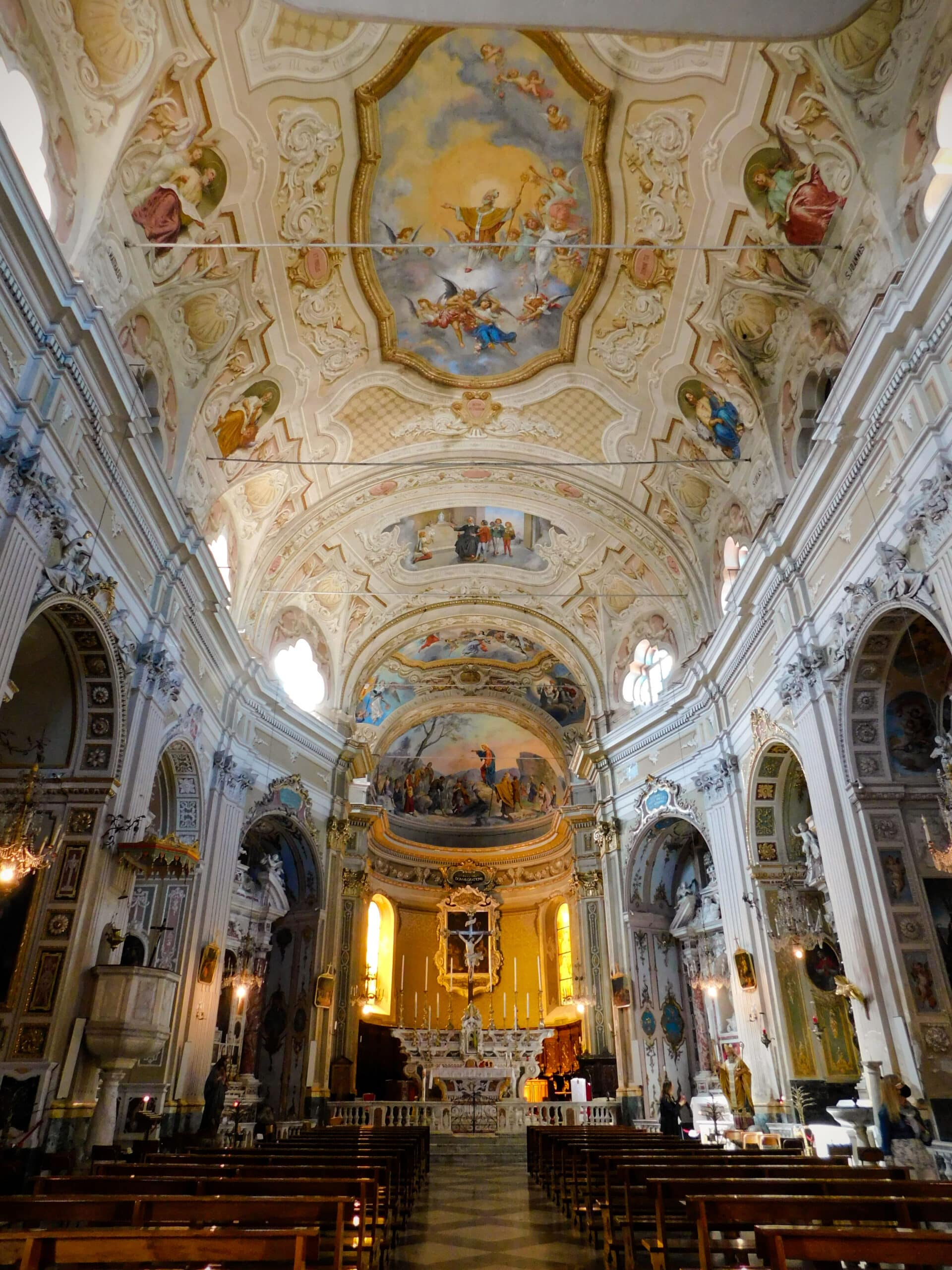 Alla scoperta di Diano Castello: I Borghi più belli d'Italia 12 Diano Castello