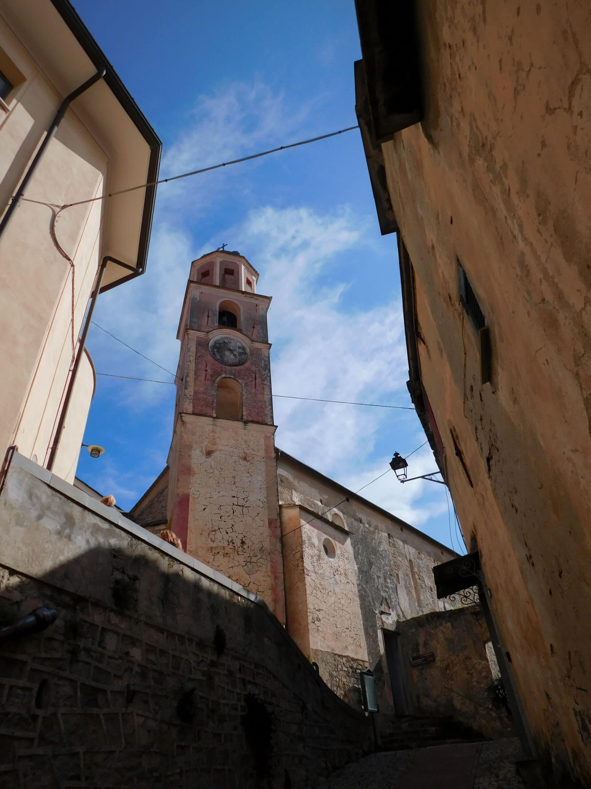 Alla scoperta di Diano Castello: I Borghi più belli d'Italia 5 Diano Castello