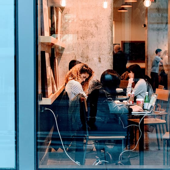 5 alternative a un corso per imparare l'inglese