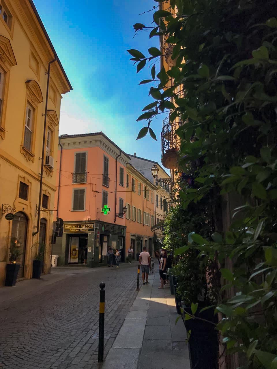 Alessandria: Dove mangiare e cosa mangiare nella città tra i baci di dama e amaretti 4 Alessandria