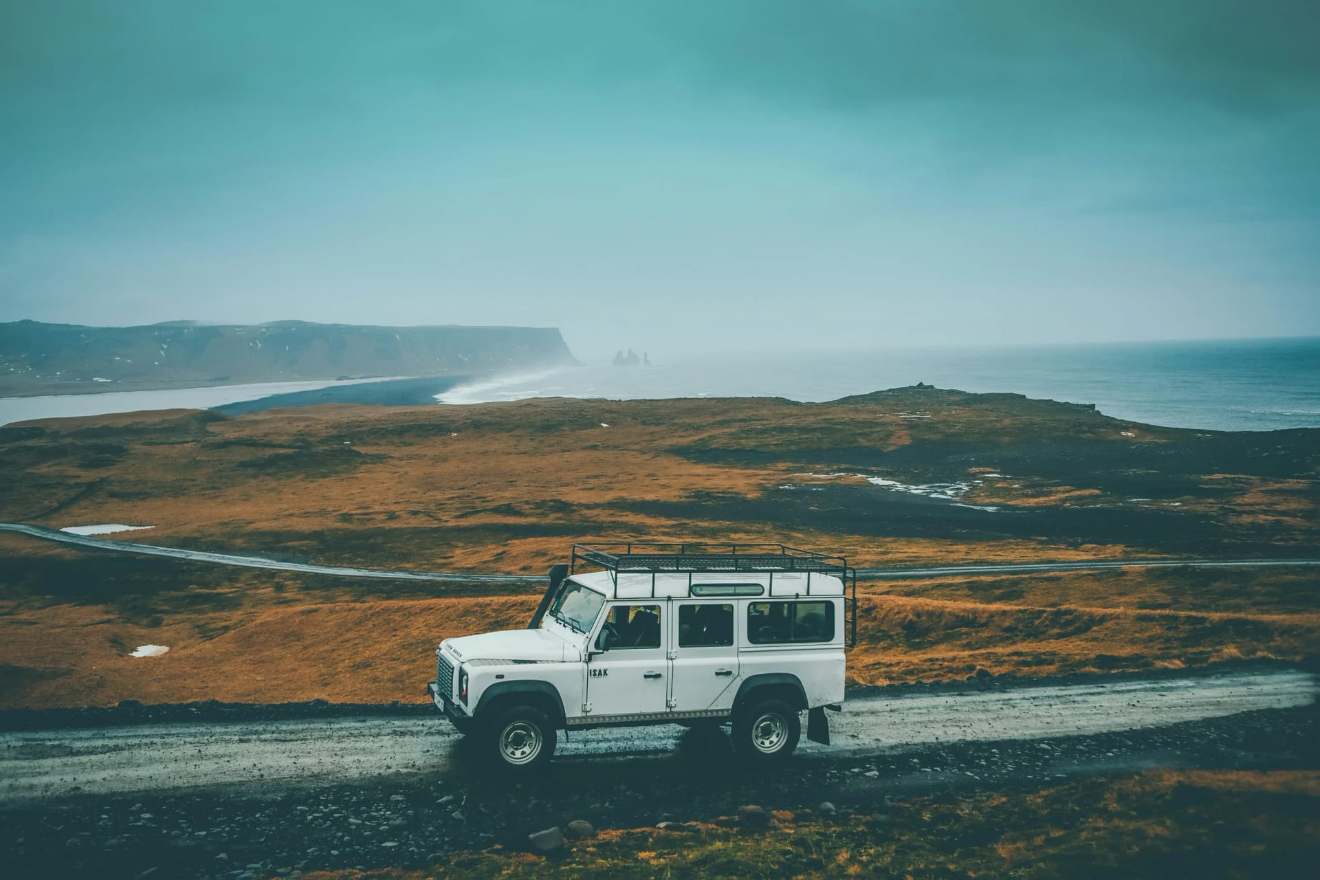 tim trad CLm3pWXrS9Q unsplash scaled